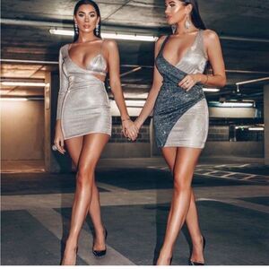 MESHKI NEW Two-Tone Glitter Wrap Dress Black Shimmer Size Medium